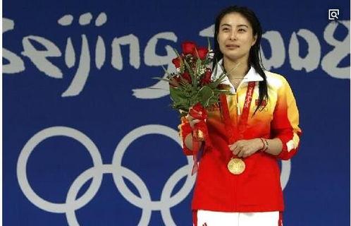 中国金童世界冠军,郭晶晶为何轻松获得豪门认可、带你看看她回娘家、就清楚了?
