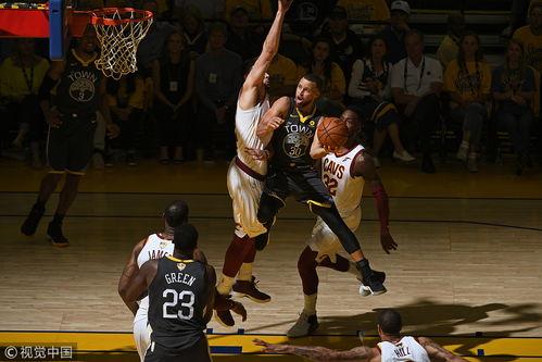 总决赛16年库里更衣室哭〖NBA有过哪些令人心生悲凉的瞬间 〗