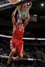 nba休斯顿火箭队24号〖盘点,NBA有哪些球星的球衣被多支球队退役〗