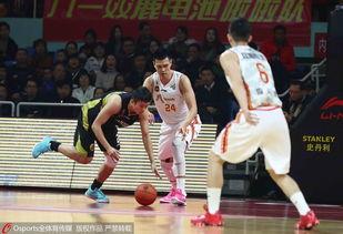 97年cba山东对八一集镜〖八一男篮在CBA联赛中是一场尴尬的存在吗 〗