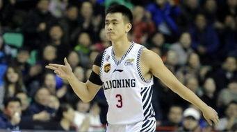 CBA本土第一后卫是应该是谁 (郭艾伦cba第一后卫)