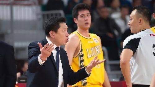 浙江广厦cba海报风波,cba浙江东阳光队是广厦队吗