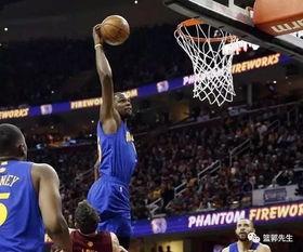 nba季后赛勇士队最后技术犯规〖篮球技术犯规几次禁赛 〗