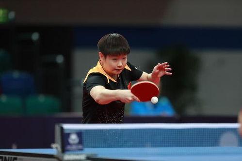 日本乒乓球女队半决赛,孙颖莎4-0横扫日本选手,伊腾美诚被崩溃,孙颖莎:我汗都没出