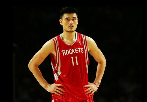 不能扣篮的cba球员,为什么当年火箭队有“姚明不扣篮,全队罚跑圈”的规定?