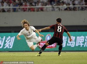 皇马米兰阵容套8加8〖2011 2012国际米兰主力阵容及替补〗
