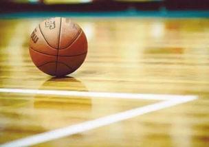 篮球场上哪些号码是哪些位置的 「篮球三号位的球衣号码」