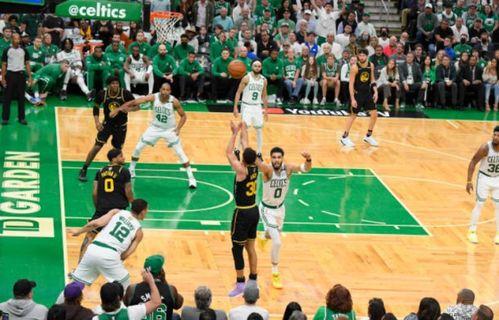 2022总决赛g4完整回放库里〖NBA2015年的总决赛,伊戈达拉真的防住詹姆斯了吗 〗