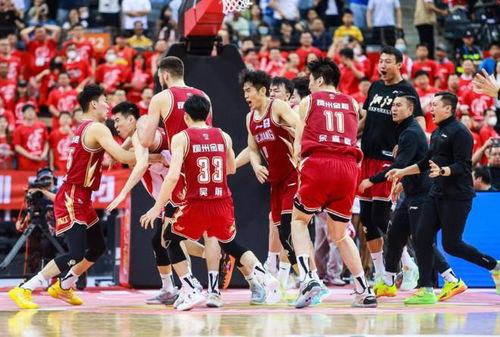 浙江男篮队史总决赛成绩〖十连胜过后,浙江男篮能否最终夺冠呢 〗