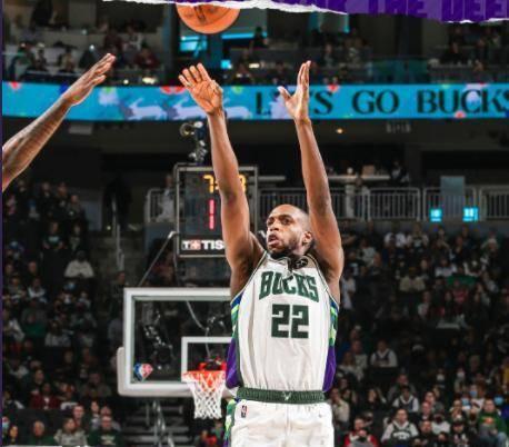 雄鹿队逆转凯尔特人球员拉里·桑德斯的NBA生涯