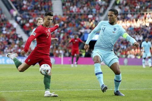 梅西19年金球奖站位〖2019年梅西利亚英超最佳中卫是谁〗