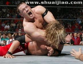 wwe旋风踢出场音乐,wwe2007游戏如何使用送葬者,主要和其他明星绝招