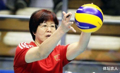 朱婷一年的年薪有多少,教练郎平的年薪有多少 「中国女排主教练工资」