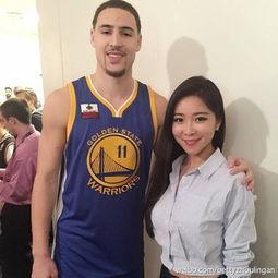 采访勇士队女球迷,NBA大牌女明星球迷都有谁