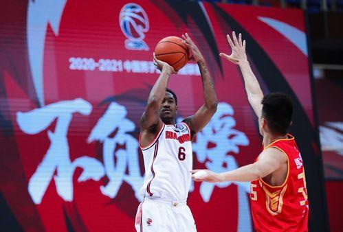 2020年CBA广东队个人数据,广东两连胜马尚破李春江纪录,杜润旺赛后感谢了谁?