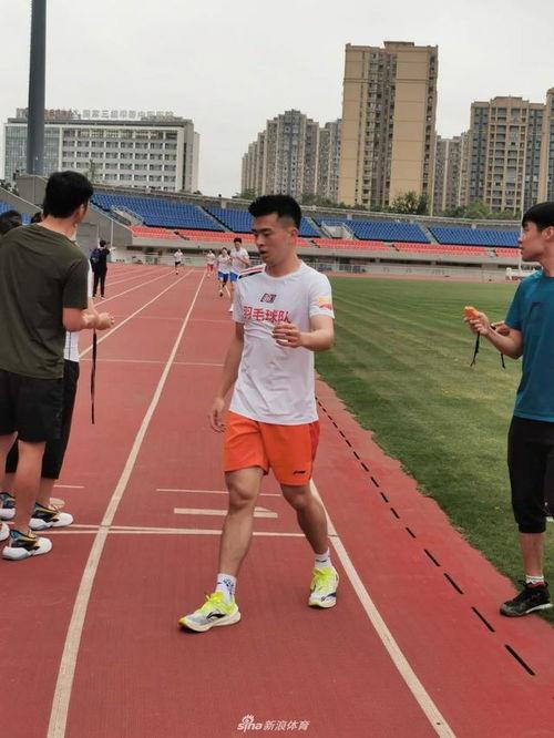 羽毛球国家队体能〖国家羽毛球二级运动员标准〗