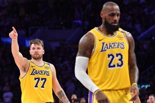 湖人胜勇士勇士排名,NBA现在的排名榜?