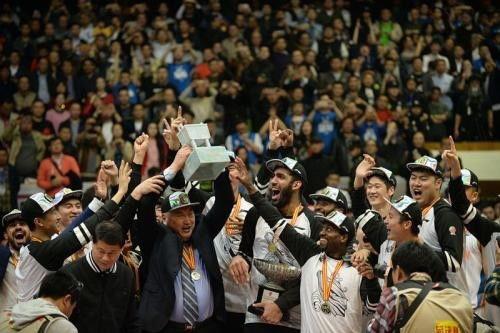 cba年度总冠军亚军〖请问辽宁男篮夺冠是哪年 〗