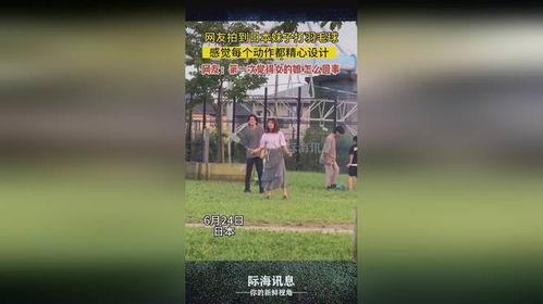 日本打羽毛球视频真实女生〖日本羽毛球大堀彩简历〗