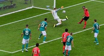 德国对韩国世界杯 历史性惨败与复仇之战 (德国队世界杯双杀视频播放)
