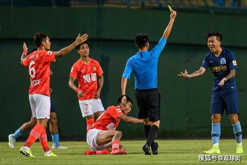 中超裁判补贴不变〖中超裁判执法一场比赛有多少收入 〗