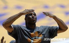 湖人nba总*球队成员〖湖人夺nba总*〗
