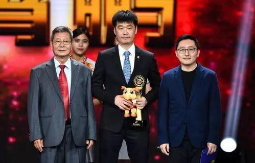 外国人评论中超教练,土帅如何在中超生存:必须能吃苦,每天训练球