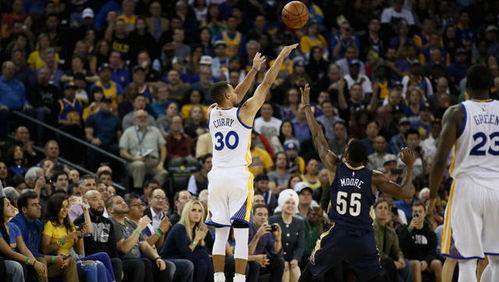 NBA中斯蒂芬库里的三分球有什么特色呢 「库里火箭队三分集锦」