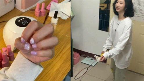 做了美甲可以打羽毛球吗女生〖女生学什么特长好 〗