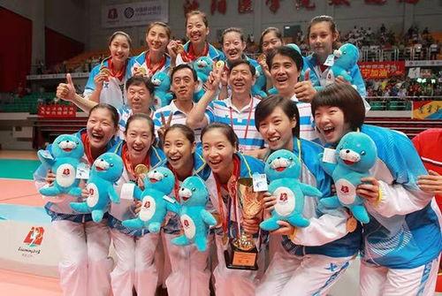 王茜江苏女排主教练简介,为什么在退役的女排队员中,转型做教练的人很少?