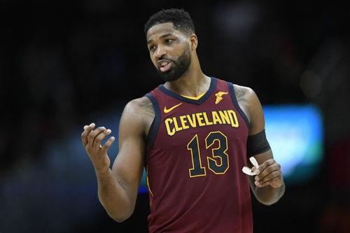 tt汤普森穿过的球衣号码,NBA中的称号