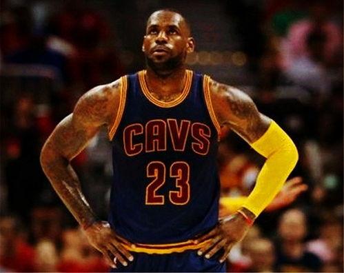 nike签约的现役nba球星,耐克现役第一代言人,是詹姆斯还是C罗?