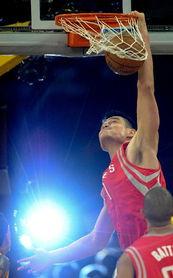 姚明火箭队首轮选秀〖2002年姚明那年的NBA选秀结果是什么1 58位的〗