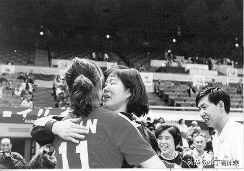 郎平执教中国女排成绩(90年代郎平带领中国女排)