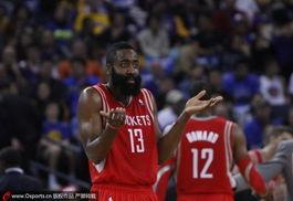 NBA火箭队的阿西克为什么不能打大前锋啊 「火箭队土耳其人是谁啊」