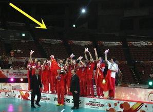中国女排队员提前退场〖如何评价2015年女排世界杯中国队夺冠后日本观众提前退场〗