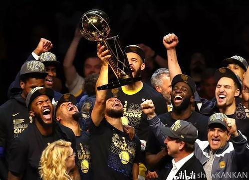 一五年勇士总*戒指图片,2000年以来NBA总决赛故事和最靓丽的总*戒指是哪个?