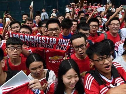曼联全体球迷数据排名第一〖各足球俱乐部球迷数量排名〗