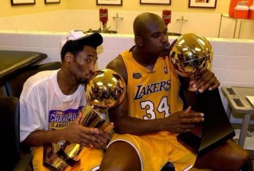 NBA可以穿退役的球衣吗〖NBA哪几座球馆没有悬挂退役球衣 〗