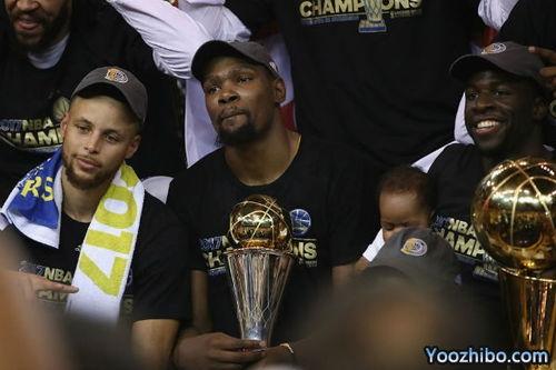 如何评价16 17赛季NBA总决赛勇士VS骑士 (nba勇士vs爵士201617)
