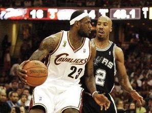 07年nba总*的詹姆斯,NBA2007年总决赛是哪支球队获得总*?