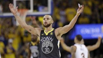 勇士队库里最新比赛视频〖nba库里什么时候复出〗