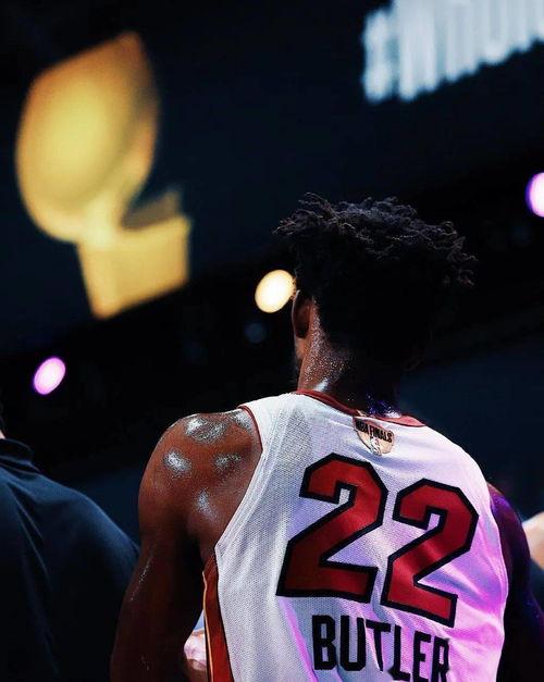 nba2020总决赛湖人夺冠,nba2020年总*是谁?