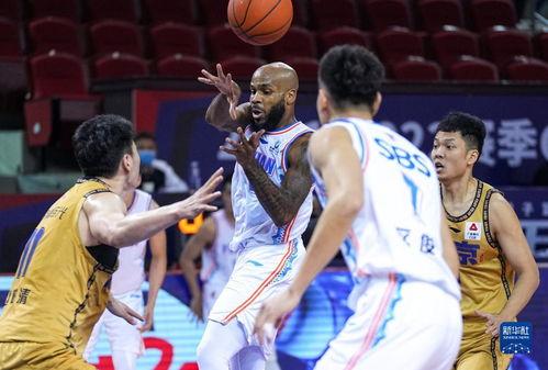CBA扣篮不中2012cba扣篮大赛 华丽空中芭蕾秀 