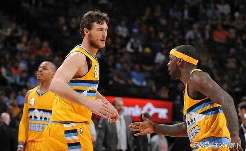 本人是新手,想了解一些关于NBA的知识,多写点,,谢谢啦  (金州勇士队新手指南)