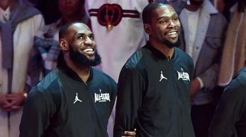 詹姆斯vs杜兰特上次交手〖最强NBA詹姆斯好还是杜兰特〗