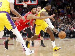 湖人vs公牛詹姆斯扣篮〖NBA历史上,单场*得分是多少〗