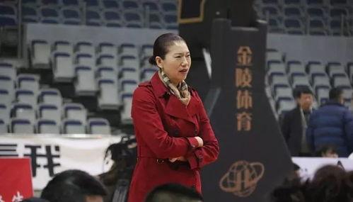 女篮新疆主教练是谁啊现在？揭秘幕后大Boss~