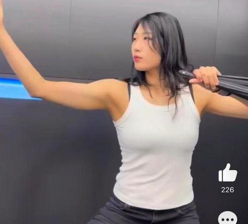 女排总决赛朱婷和刘晏含,中国女排重炮手有哪些