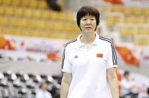 中国女排队员张锦文的照片，真·颜值与实力并存的C位女神！